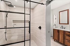 229 Faraway The Ridge #36 3 Bedroom Condo by RedAwning