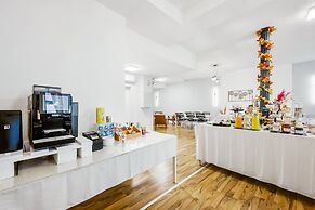 Hotel Phoenix