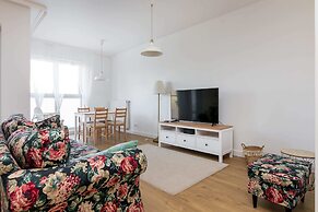 Rozlogi Sunny Apartment