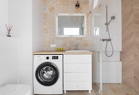 Rozlogi Sunny Apartment