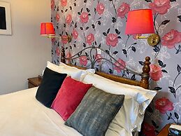The Kings Arms Hotel