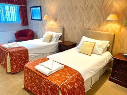 The Kings Arms Hotel