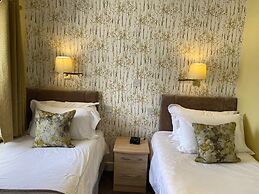 The Kings Arms Hotel