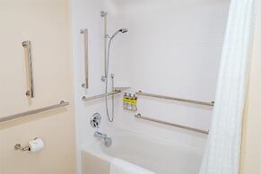 Candlewood Suites Las Vegas - E Tropicana by IHG