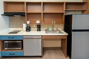 Candlewood Suites Las Vegas - E Tropicana by IHG