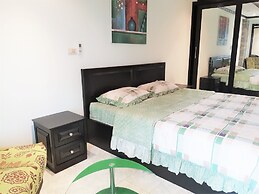 13th Floor sea View Studio