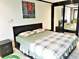 13th Floor sea View Studio