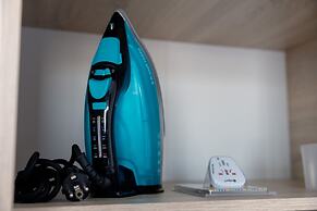 Wola Chic Brown Studio