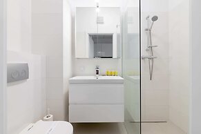 Wola Chic Grey Studio