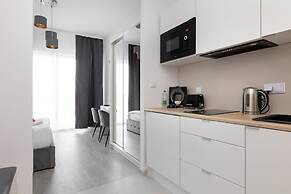 Wola Chic Grey Studio