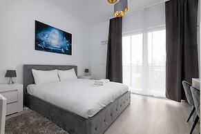 Wola Chic Grey Studio