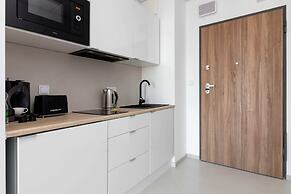 Wola Chic Grey Studio