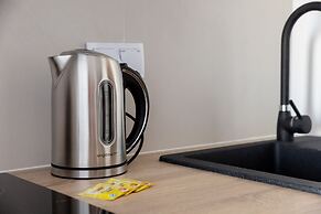 Wola Chic Grey Studio