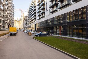 Wola Chic Grey Studio