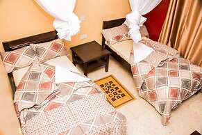 Triangle Palm Hotel Katito