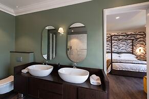 The Feather Hill Boutique Hotel