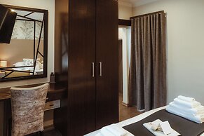 The Feather Hill Boutique Hotel