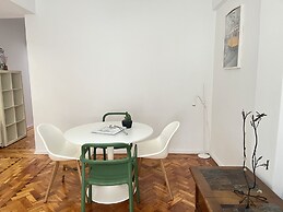 27 92 Campolide Apartment