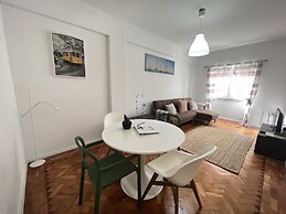 27 92 Campolide Apartment