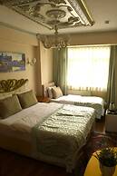 Boutique California Hotel