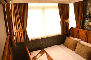 Boutique California Hotel