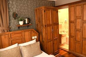 Boutique California Hotel