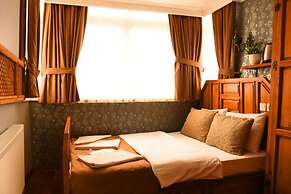 Boutique California Hotel