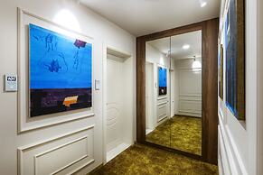 Gallery 37 Powered by ASTON