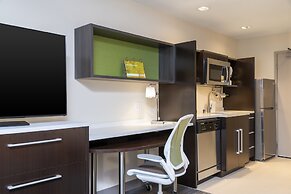 Home2 Suites by Hilton Des Moines at Drake University