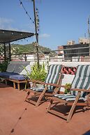 Mana Mana Youth Hostel