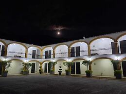 Casa Blanca Hotel