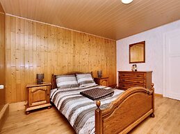 Cosy Apartment in Born With Terrace and Garden