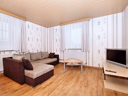 Cosy Apartment in Born With Terrace and Garden