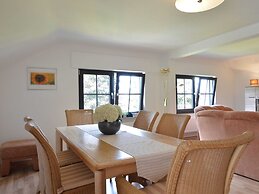Apartment With Private Garden & Terrace