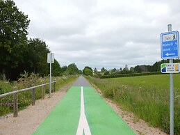 Apartment With Private Garden & Terrace