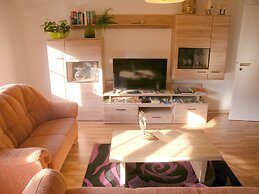 Apartment With Private Garden & Terrace