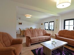 Apartment With Private Garden & Terrace