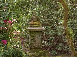 Delightful Chalet in Opglabbeek near Lake