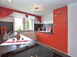 Apartment in Lichtenhain With Garden