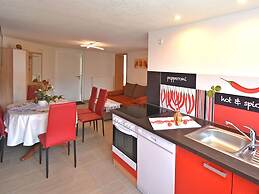 Apartment in Lichtenhain With Garden