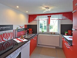 Apartment in Lichtenhain With Garden