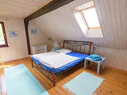 Geraumiges Ferienhaus in Hessen mit Garten