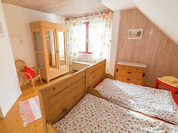 Geraumiges Ferienhaus in Hessen mit Garten