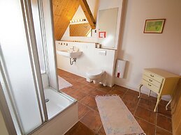Geraumiges Ferienhaus in Hessen mit Garten