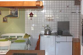 Beautiful Apartment Near the Lake