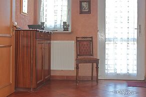 Beautiful Apartment Near the Lake