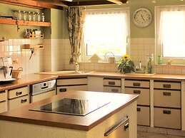 Beautiful Apartment Near the Lake