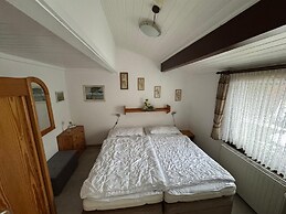 Ferienhaus am Hennesee mit Terrasse