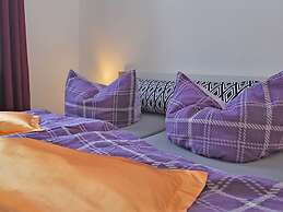 Spacious Apartment in Ballenstedt Harz near Lake