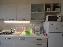 Seaside Getaway- Pet-friendly